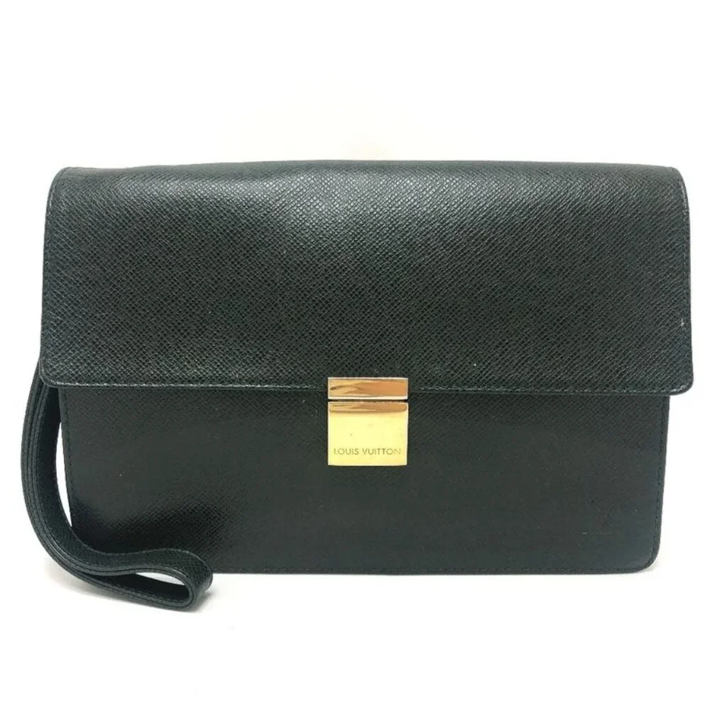 Louis Vuitton Second Bag Selenga Taiga Leather Epi Sea